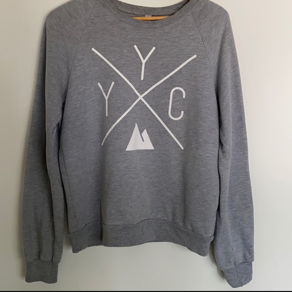 Local Laundry sweatshirt - Picture 4 of 5